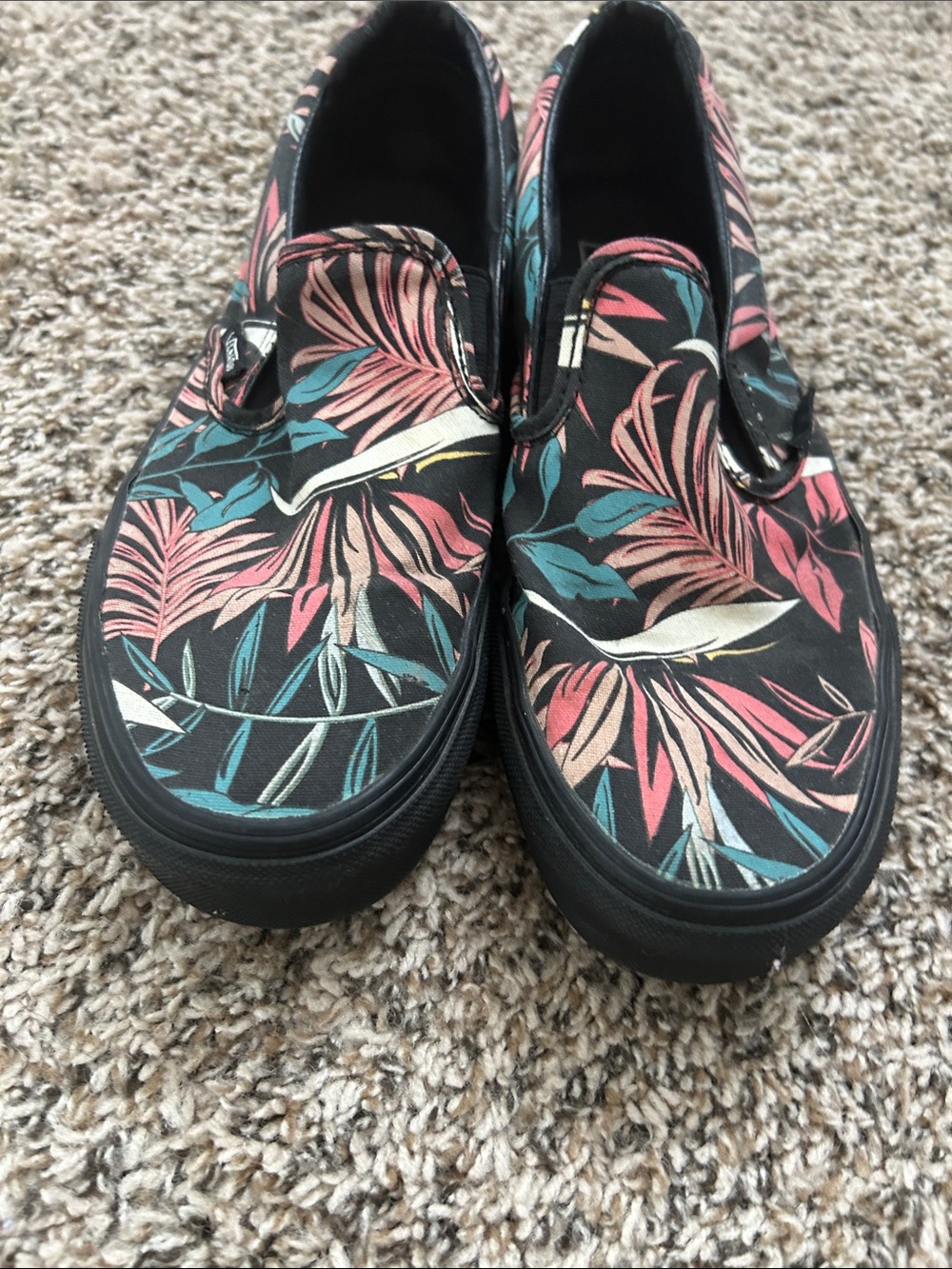 Vans Women's Slip-On Floral Sneakers in Black, Pink, Teal size 8.5